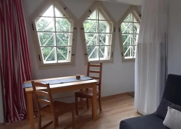 Klimatyczne Mieszkanie W Sopocie Apartman *